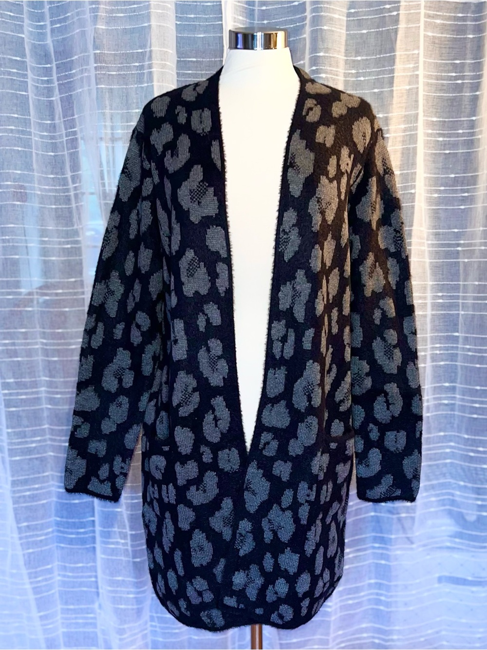 Nine West Sz XXL Animal Print Long Non-Button Cardigan Dark Blue w/Gray Grey